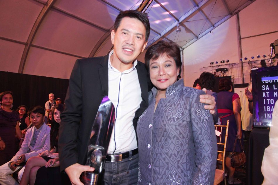 Best Production designer – Brillante Mendoza with 5-time Best Actress Nora Aunor both of THY WOMB. Pic was taken during 36th URIAN awards night at the NBC tent last June 18, 2013. Photo by Jude Bautista